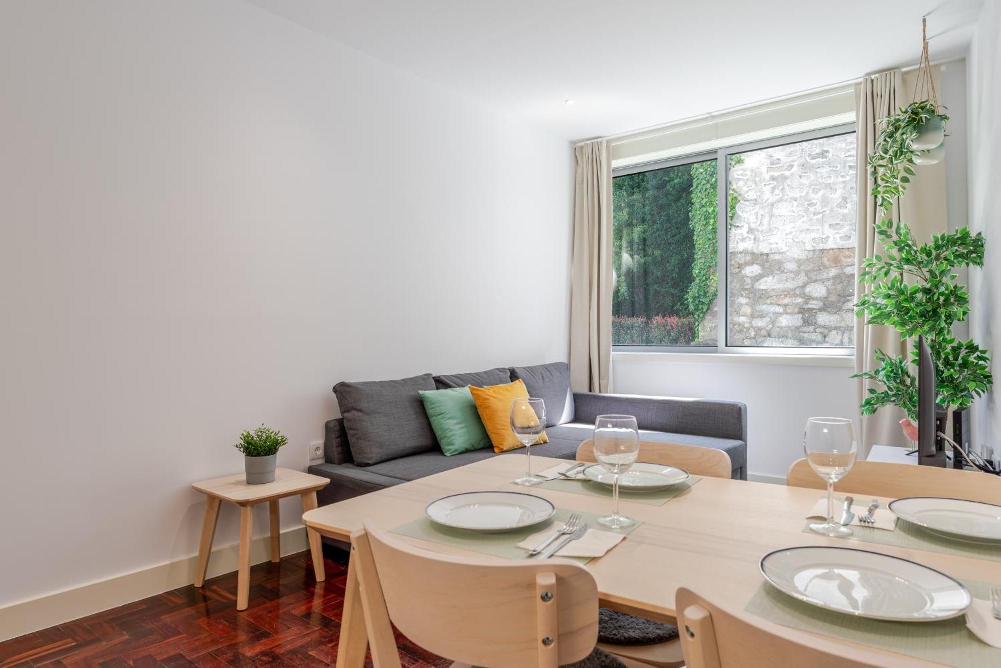 Esm Rental - Santa Catarina Cozy Apartment Porto Buitenkant foto